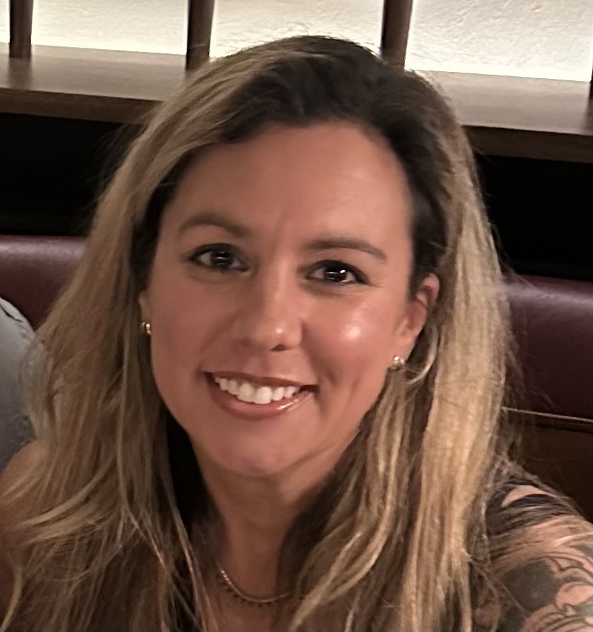 Annie Mead, RDH at Lustra Smile Studio